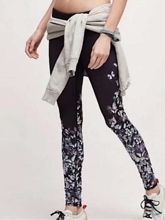 Pants - ALO BLACK BUTTERFLY LEGGINGS